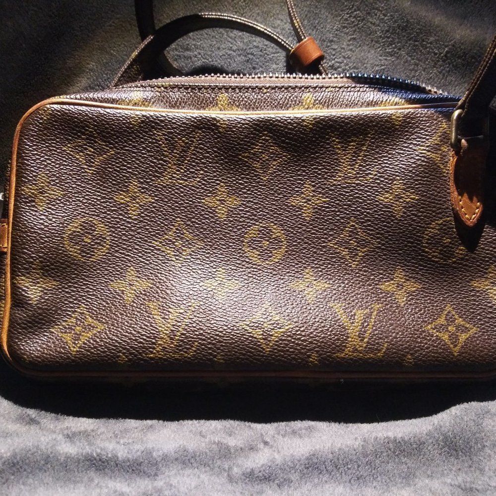Louis Vuitton Vintage 1985 Marly Bandouliere Bag - Picture 2 of 14